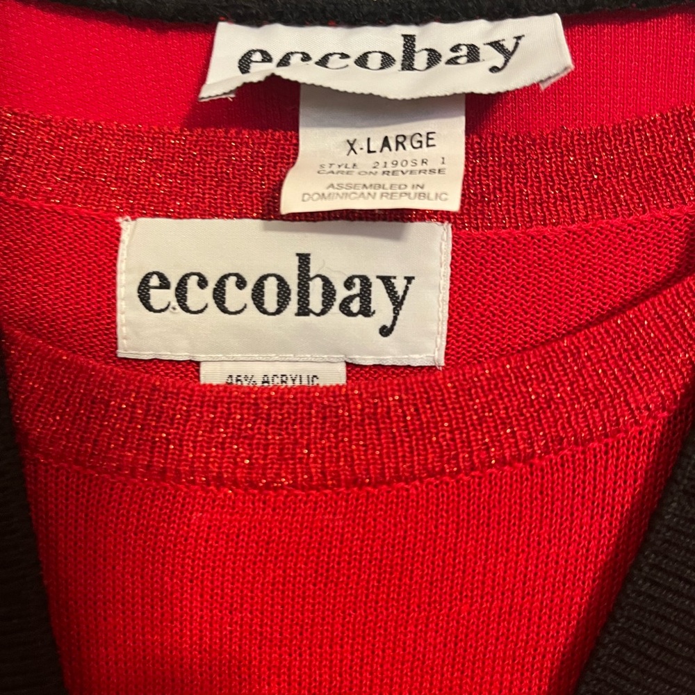 Ecco Red Sweater with Matching  Short Sleeve Shell, with Black Accents - Picture 4 of 5